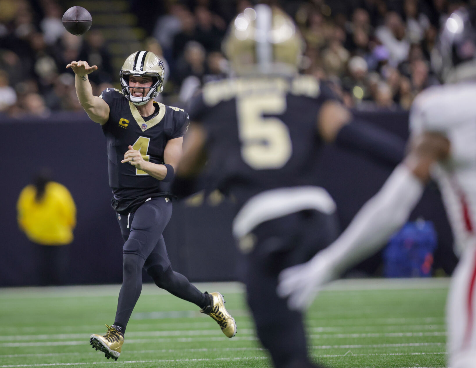 NO.saintsfalcons.010824.1252.JPG